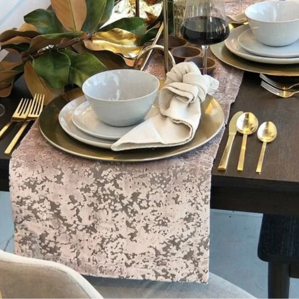 WEST ELM Silver Gray Fog ALLOVER TEXTURED JACQUARD VELVET Table Runner 14” X 90” - Picture 2 of 8
